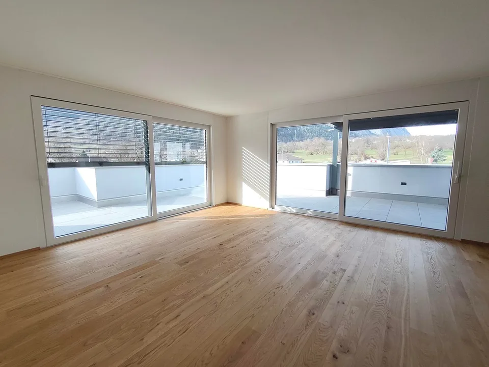 Magnifique appartement en attique de 3,5 pièces à Leuk – Neuf, lumineux