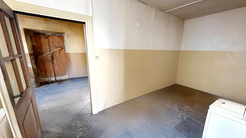 Charming historic house 5,5 to be renovated with mountain views