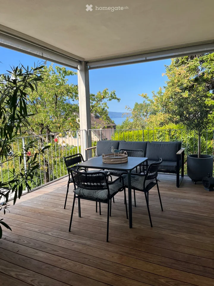 Appartement de 5.5 pièces avec vue panoramique à St-Légier