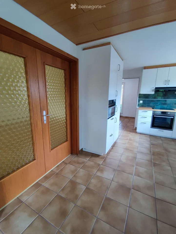 Spacious 3.5-room apartment with terrace in Breitenbach