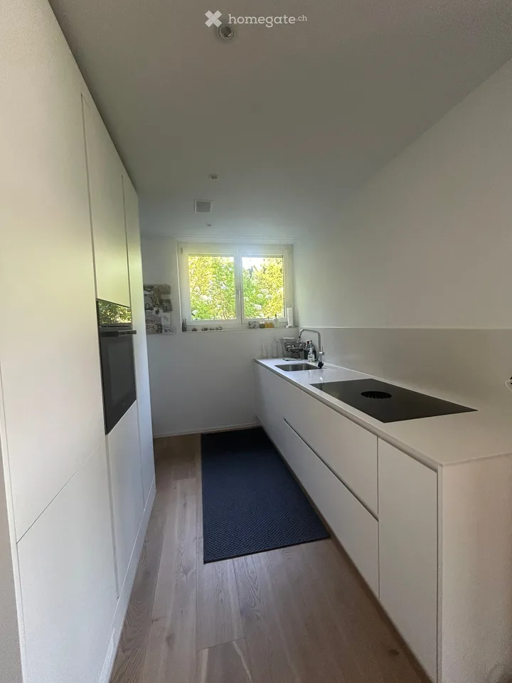 Appartement meublé à Oberrieden - moderne et près du lac