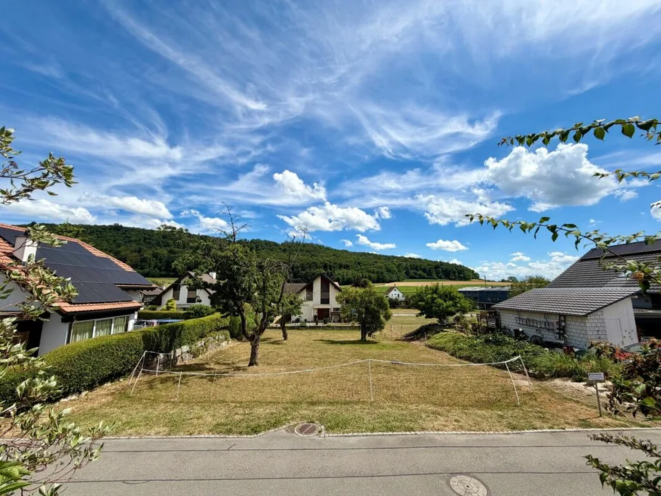 Grosszügige Baulandparzelle von 615 m2 in Gals BE
