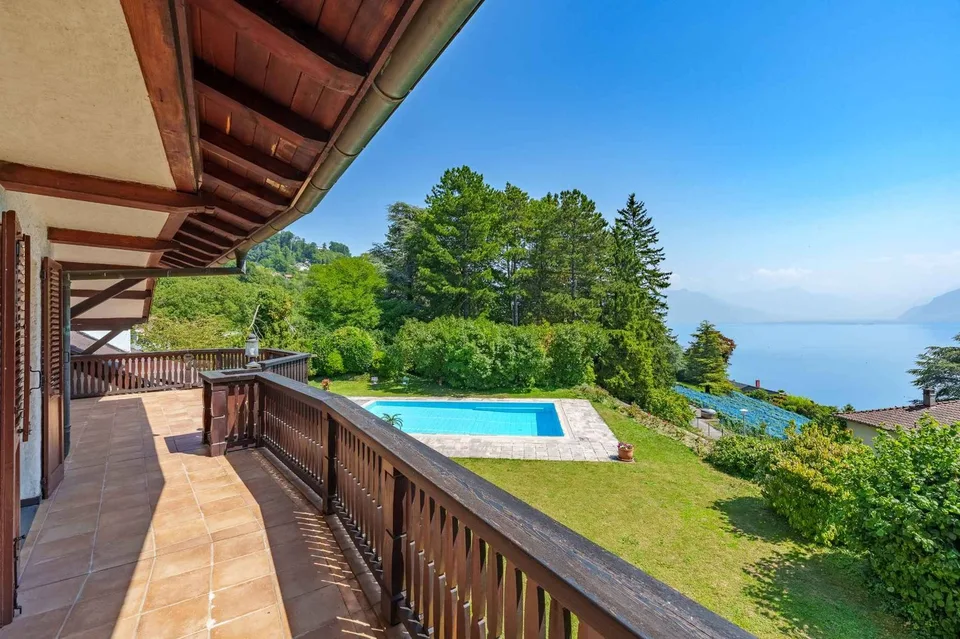 Elegantes Anwesen mit Panoramablick auf den See und die Weinberge von Lavaux – Foto 25 von 26