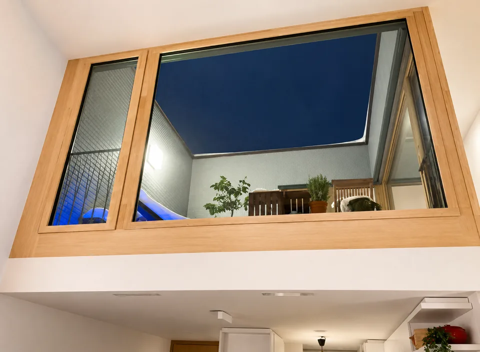 1 Month Free! Spacious 2.5-room loft-style maisonette