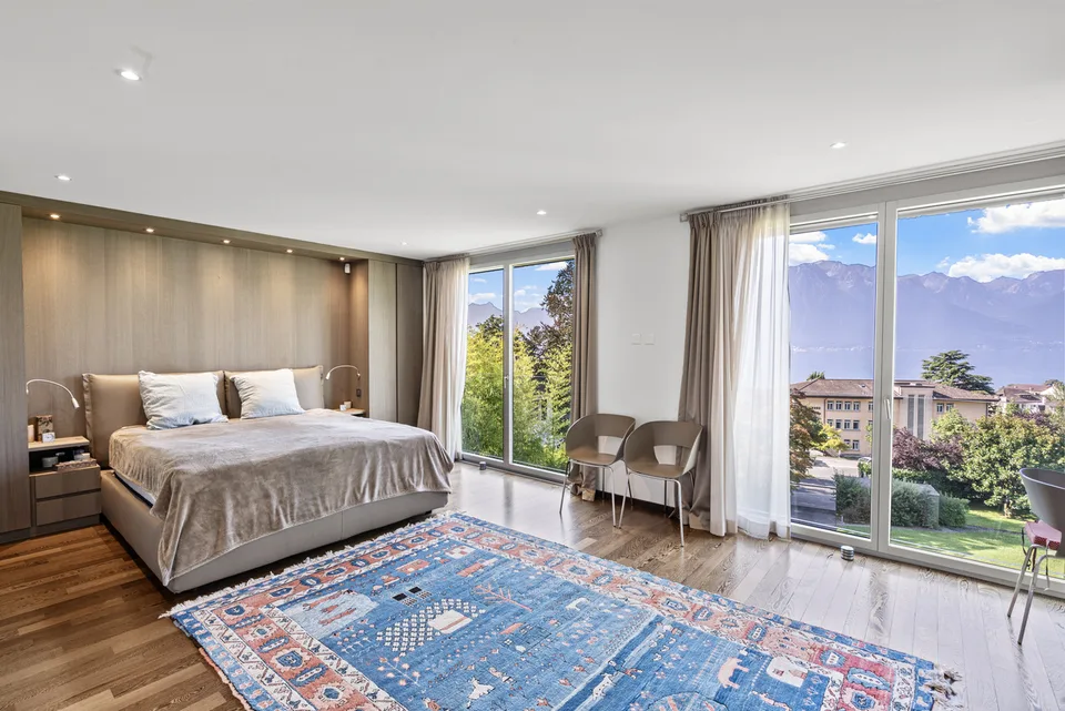 Prestige apartment in Montreux, 360-degree lake view