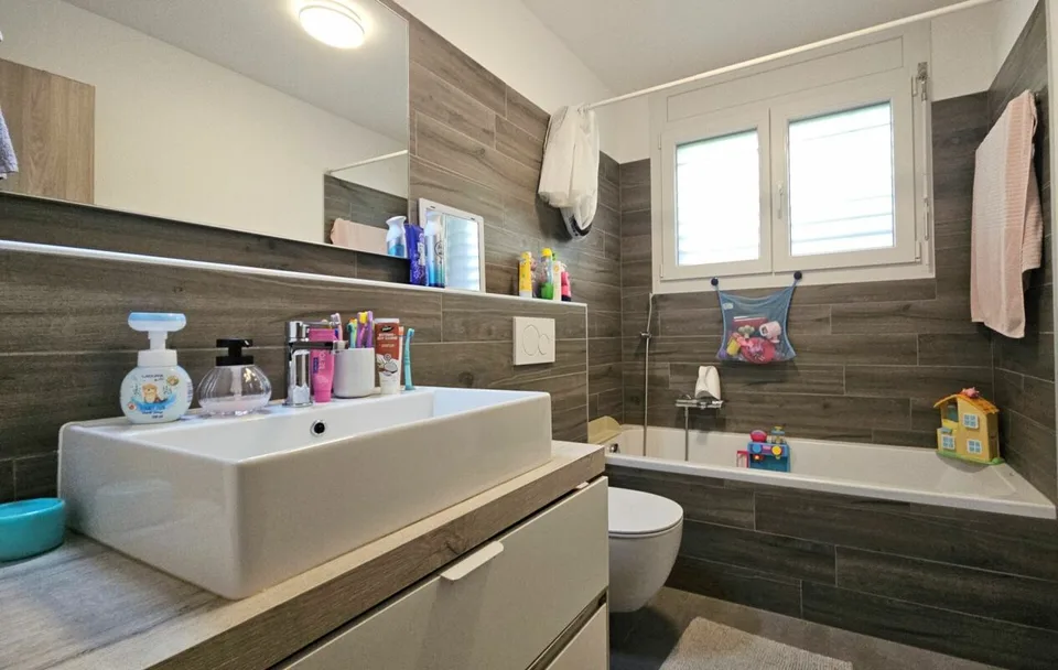 EXCELLENT OPPORTUNITY: 4.5 ROOMS WITH PRIVATE GARDEN