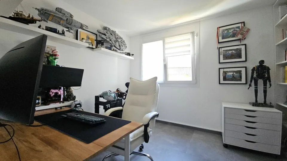 EXCELLENT OPPORTUNITY: 4.5 ROOMS WITH PRIVATE GARDEN