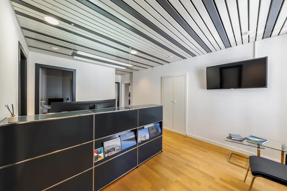RARE OPPORTUNITY - Rental property in the heart of Vevey - mixed use