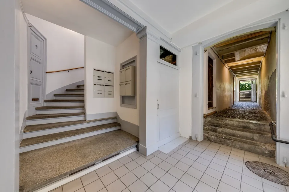 RARE OPPORTUNITY - Rental property in the heart of Vevey - mixed use