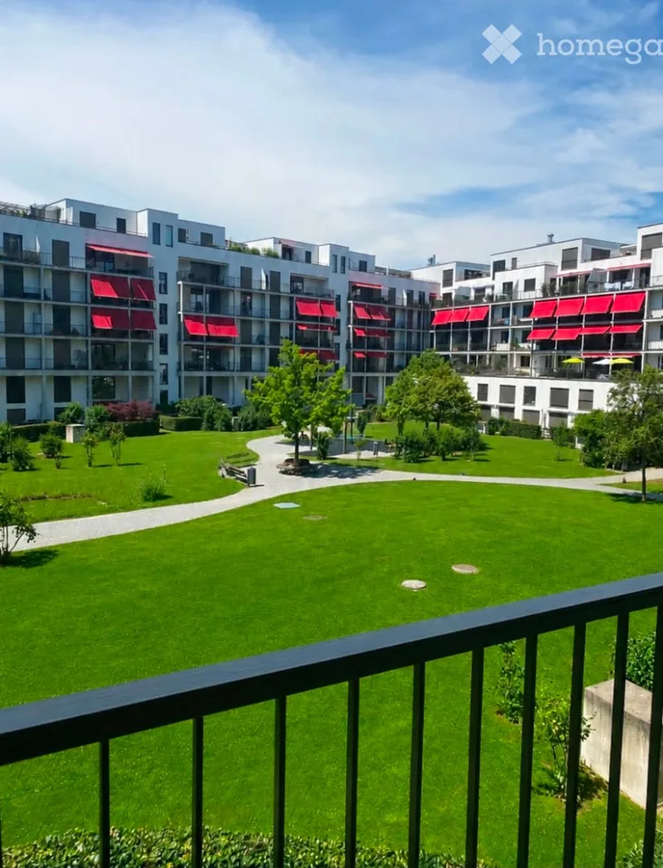 Moderne 4.5-Zimmer-Wohnung mit Balkon in Wallisellen