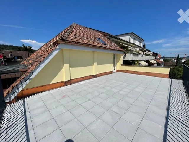 3,5-Zimmerwohnung mit Dachterrasse und Cheminée - 'OBERI Central' - W11