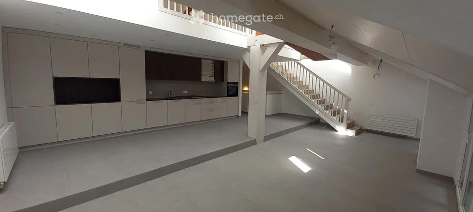 Duplex 4.5 pièces lumineux avec balcon à Cortaillod