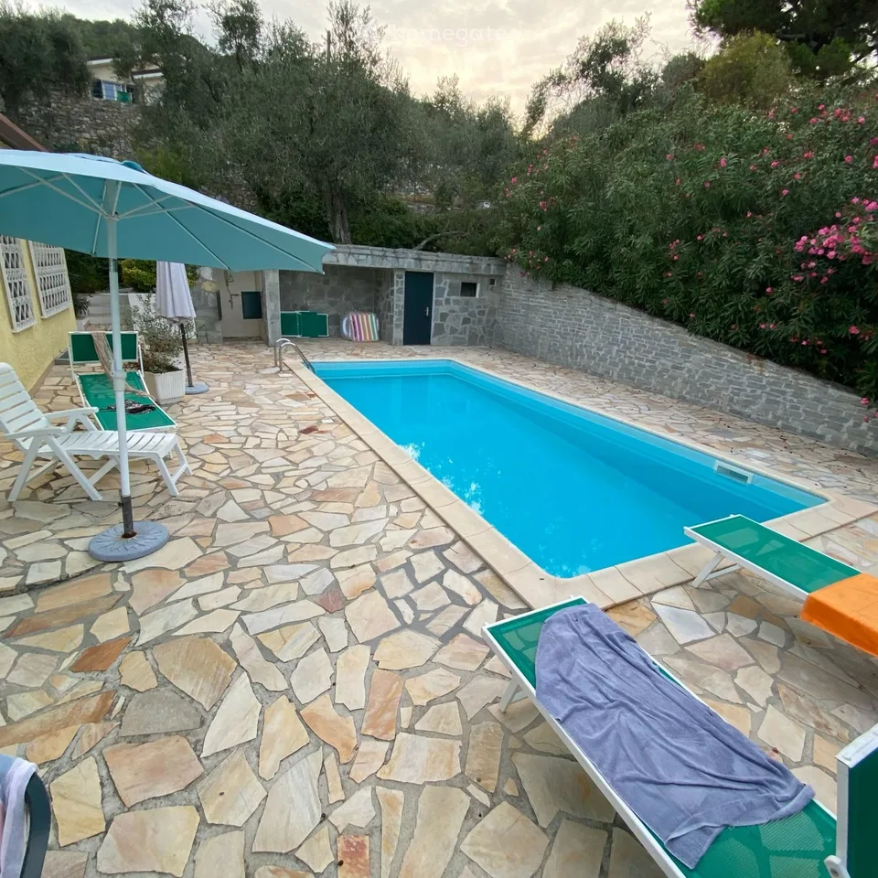 Villa incantevole a Diano Marina – Rifugio idilliaco sulla Riviera ligure