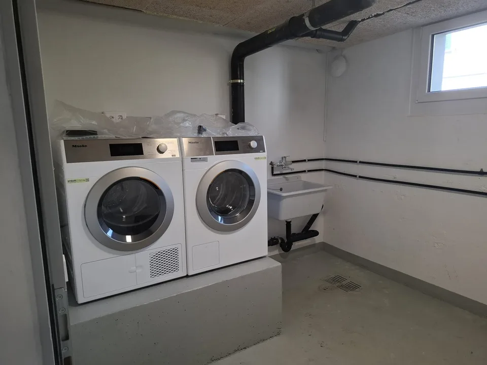 Komplett renovierte 4-Zimmer-Wohnung mit grossem Balkon