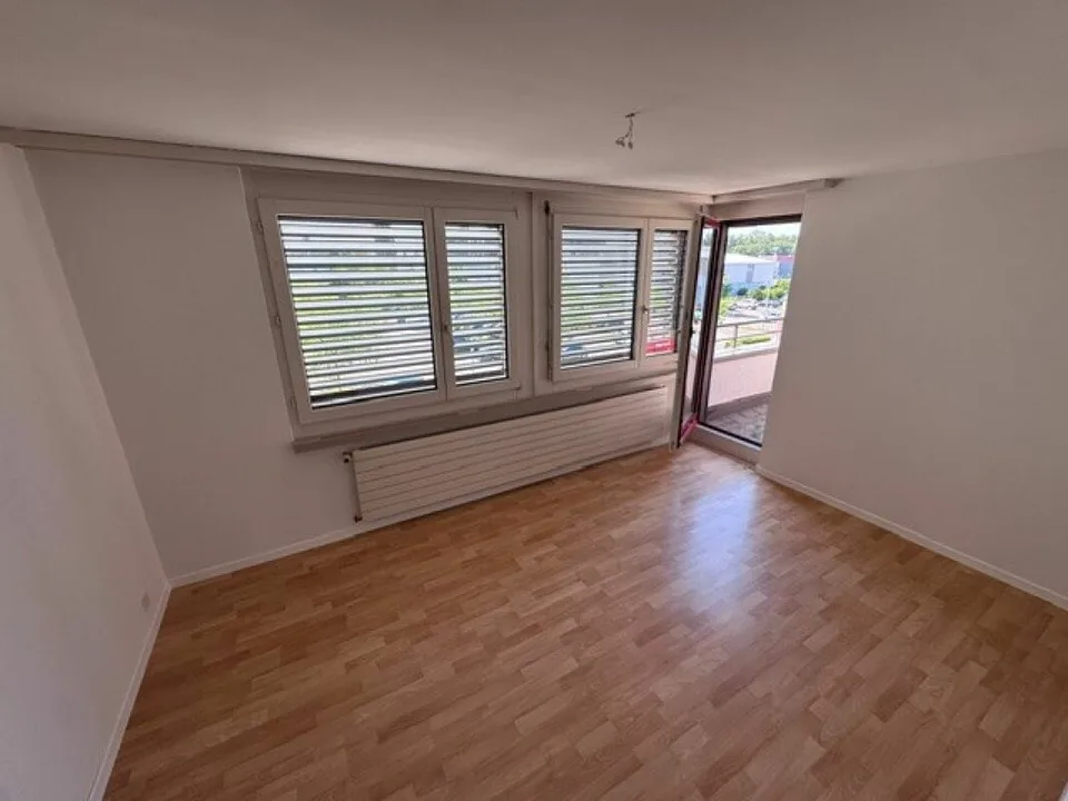 Teilsanierte 4.5-Zimmer Familienwohnungen, Nebenkosten inkl.