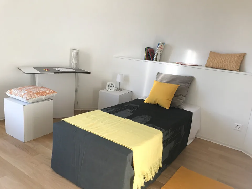 Wohnung 4.5 Zimmer mit Balkon