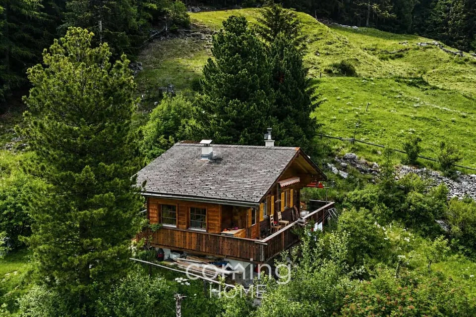 4-Zimmer-Chalet in St. Niklaus - Panoramaaussicht, Cheminée, Zweitwohnsitz möglich