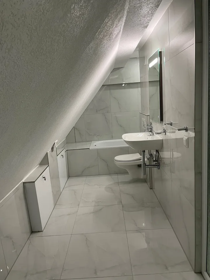 Appartement Duplex 4.5 pcs à Biel/Bienne entièrement rénové