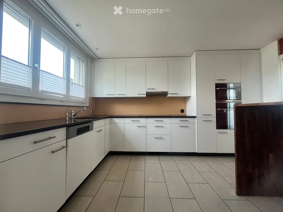 Maison avec jardin et système PV