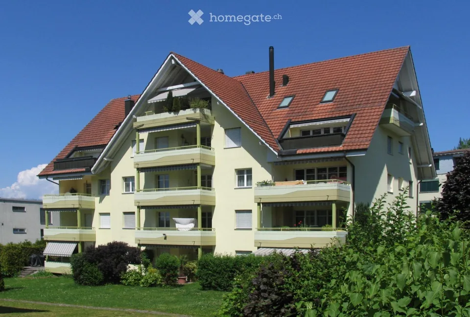 Charmante 4.5-Zimmer-Wohnung mit Balkon und Garage in Winterthur -Seen