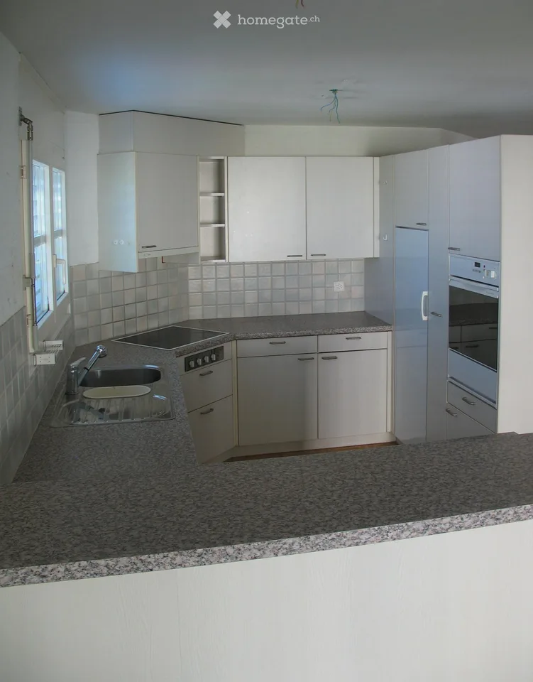 Charmant appartement 4.5 pièces avec balcon et garage à Winterthur - Seen