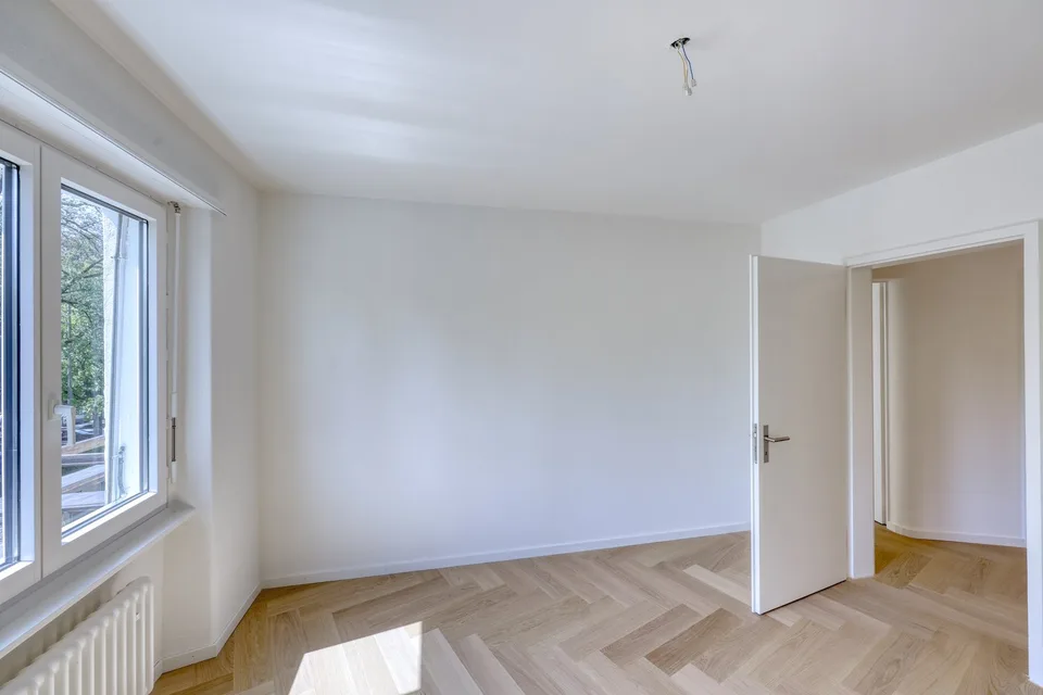 Hochwertig sanierte 2.5-Zimmer-Wohnung im Seefeld – Foto 8 von 12