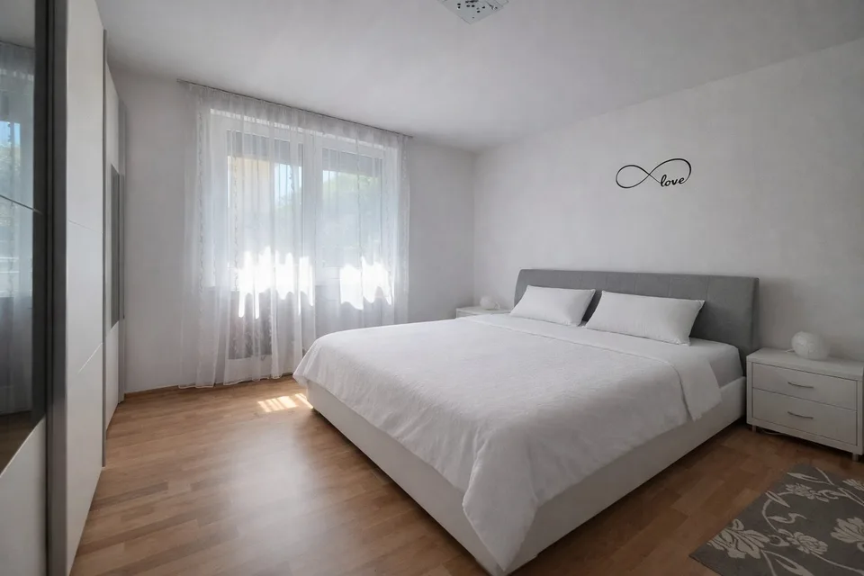 Zweifamilienhaus mit Garten in Canobbio