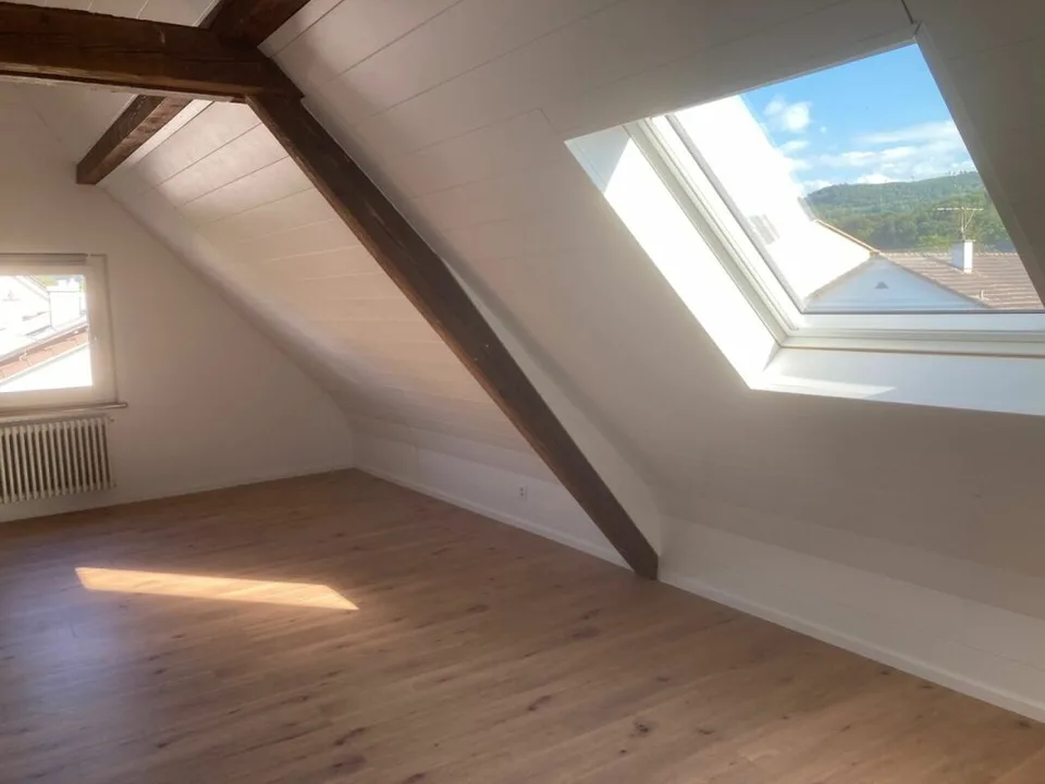 Charmantes 6-Zimmer-Einfamilienhaus mit Garten & Garagenbox in bester Lage von Muttenz