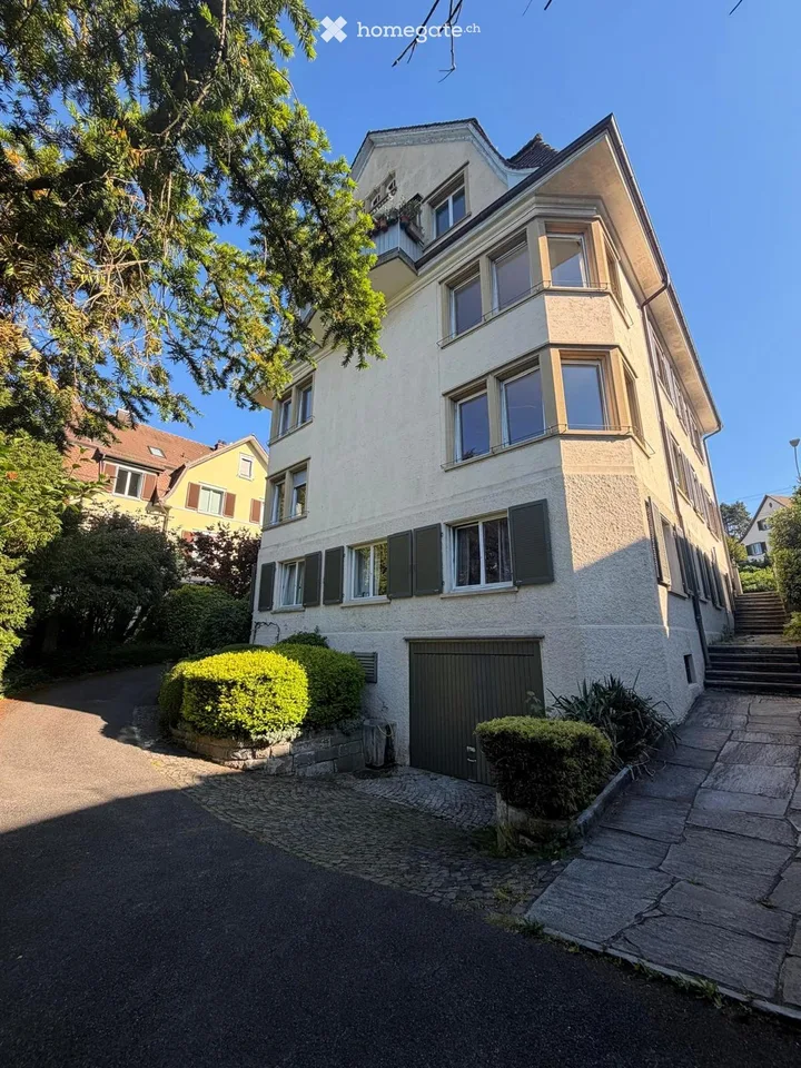Bright & Spacious 5.5-Room Family Apartment | Zurich Klusplatz (District 7)