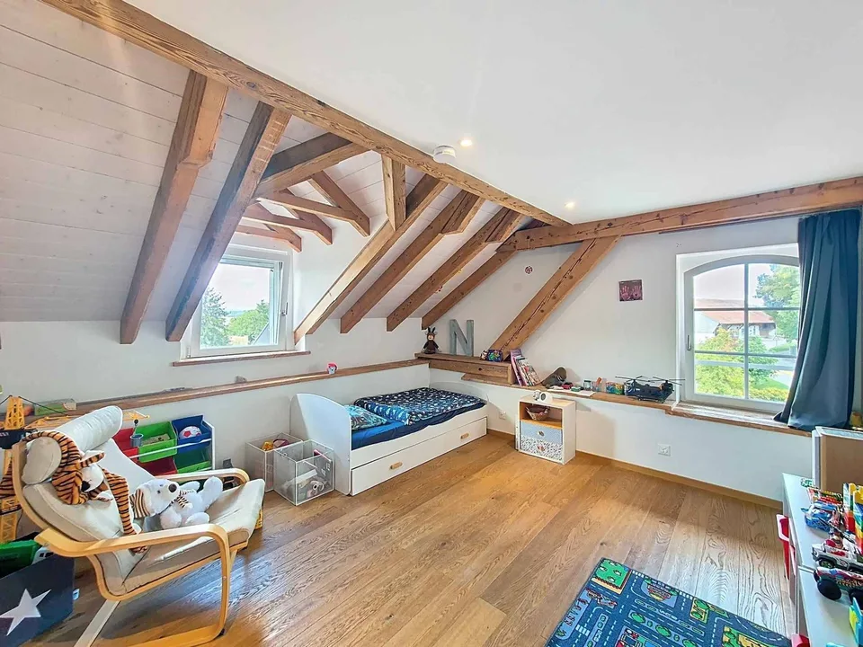 Triplex di 5,5 locali in attico vicino a Romont