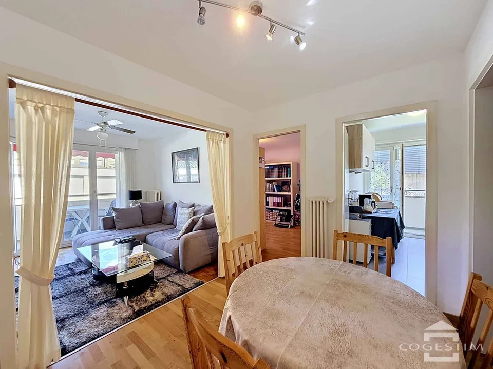 3.5 room apartment, just a stone's throw from the train station