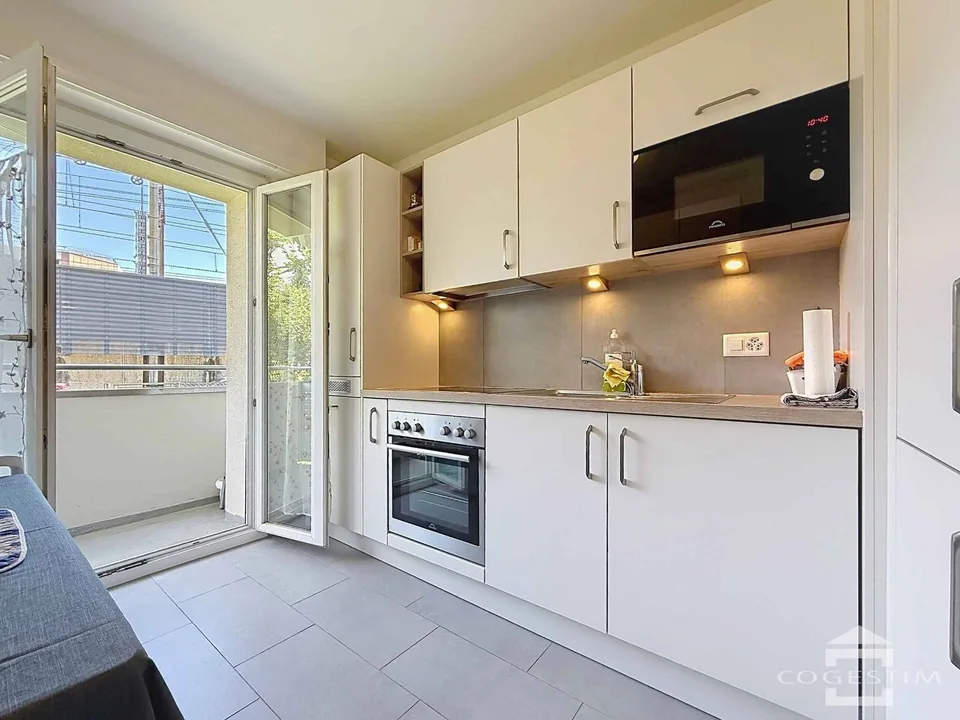 3.5 room apartment, just a stone's throw from the train station