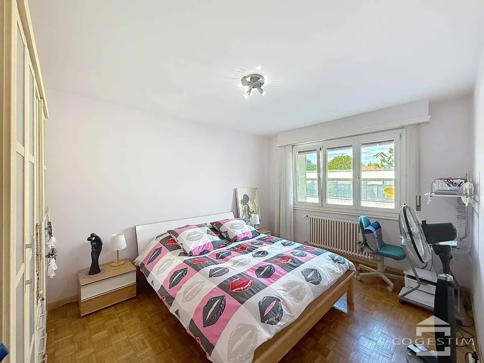 3.5 room apartment, just a stone's throw from the train station
