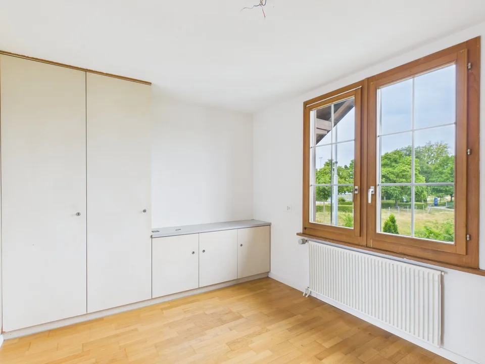 Sonniges Einfamilienhaus in ruhigem Quartier mit Waldnähe
