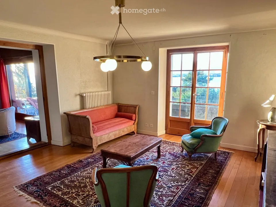 Appt caractère 150 m2 avec terrasse/vue lac unique -6-8 mois