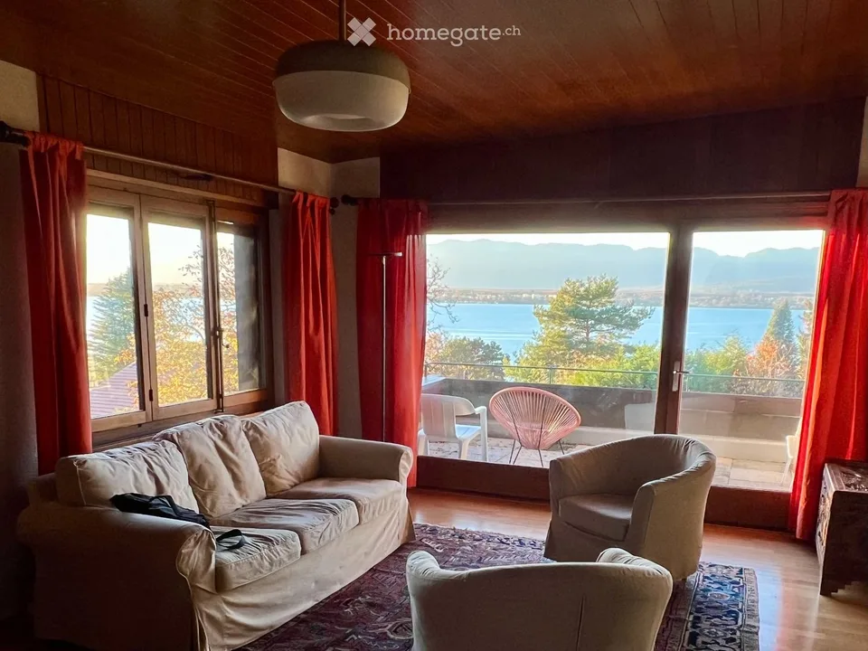 Appt caractère 150 m2 avec terrasse/vue lac unique -6-8 mois