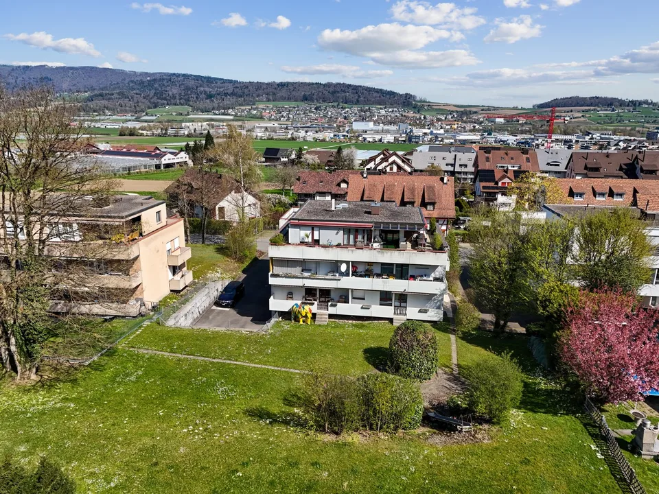 Furnished 1.5-room apartment with balcony in Dällikon Zurich