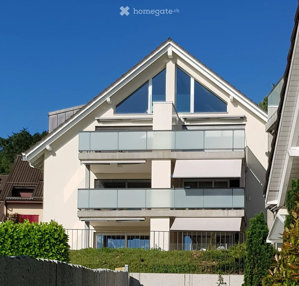 Dachwohnung in Zufikon