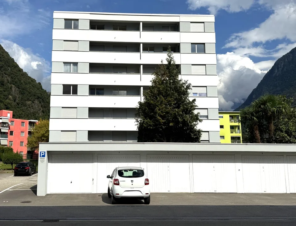 Raffiniertes 3,5-Zimmer-Apartment mit hohem Standard und Terrasse