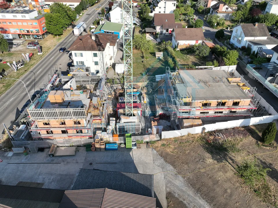 Progetto di ricostruzione a Kirchdorf AG - stiloso, sostenibile, vicino alla natura