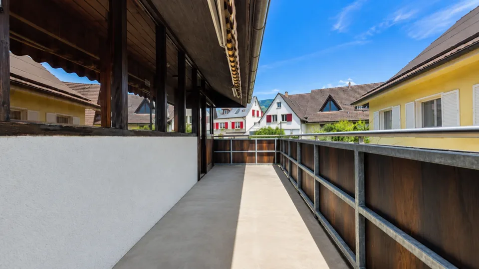 Low-maintenance two-family house with 2 residential units, garage, and 4-5 parking spaces in Ramlinsburg