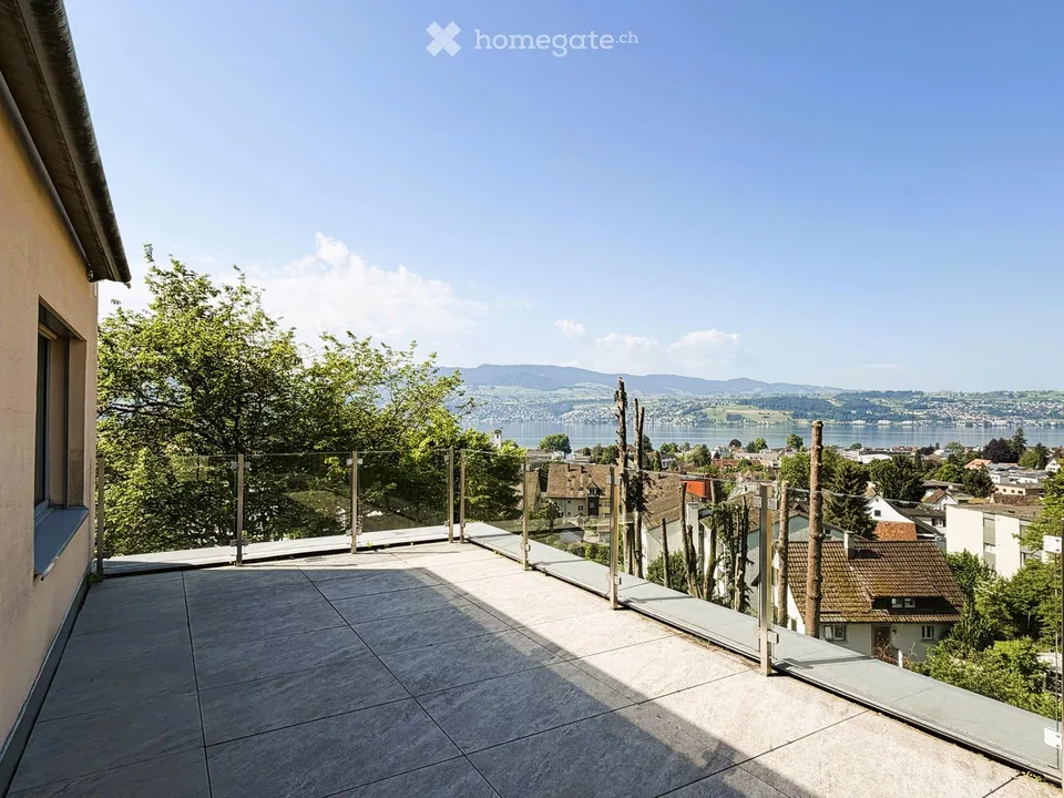 VUE PANORAMIQUE - CALME - ENSOLEILLÉ - ATTRAYANT