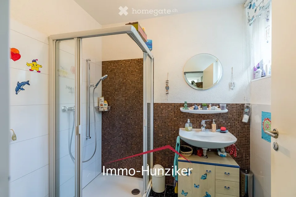 Living in an exclusive location with a view - single-family house with annex