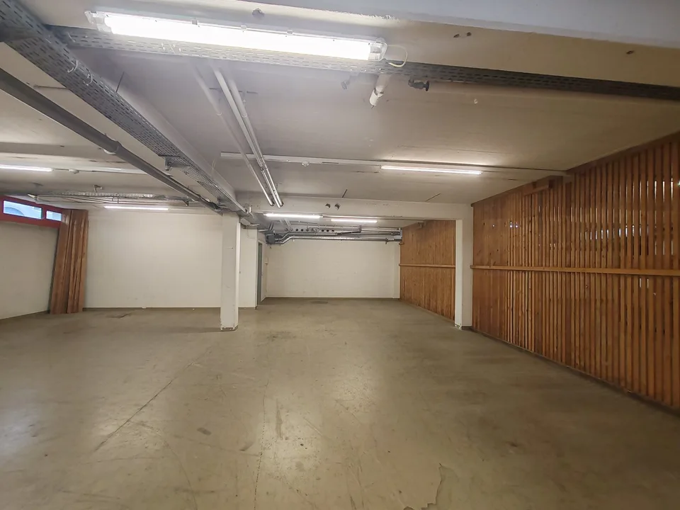 To rent – Warehouse space in central location in Aarau