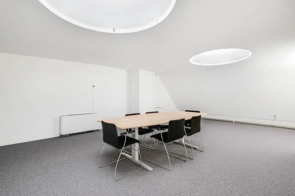 Your attractive office in the popular Zürcher Enge quarter