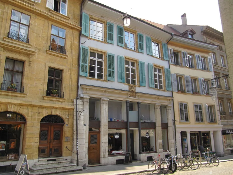 Einmalige Wohnung in der Bieler Altstadt
