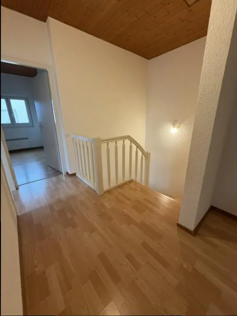 DUPLEX-WOHNUNG - 5 ZIMMER - TERRE SAINTE