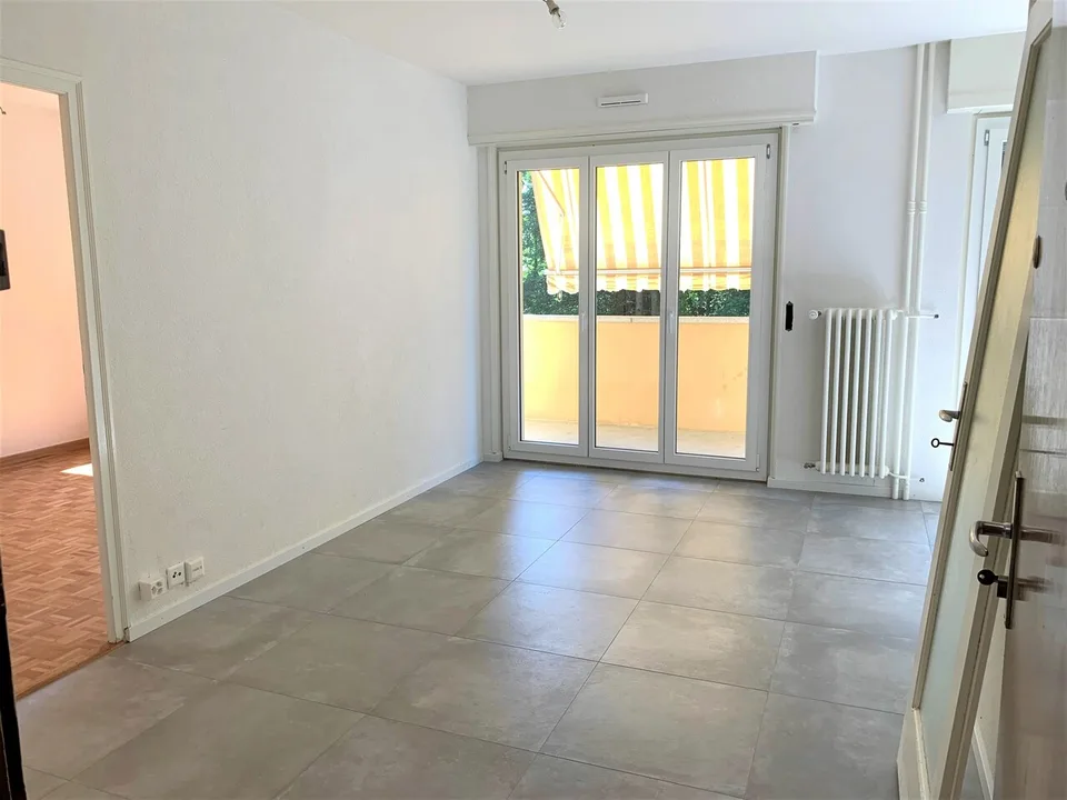 Appartamento di due locali al 6° piano