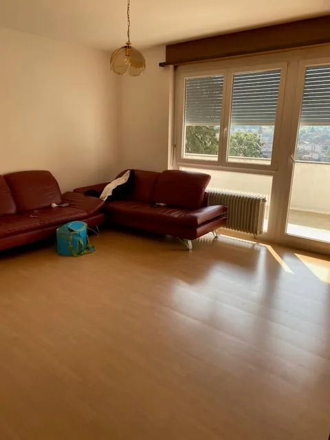 Appartement 3.5 pièces avec balcon et vue panoramique à Faido