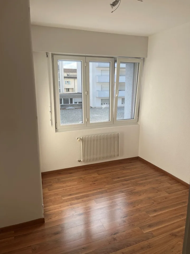 Four-room apartment with balcony in Martigny
